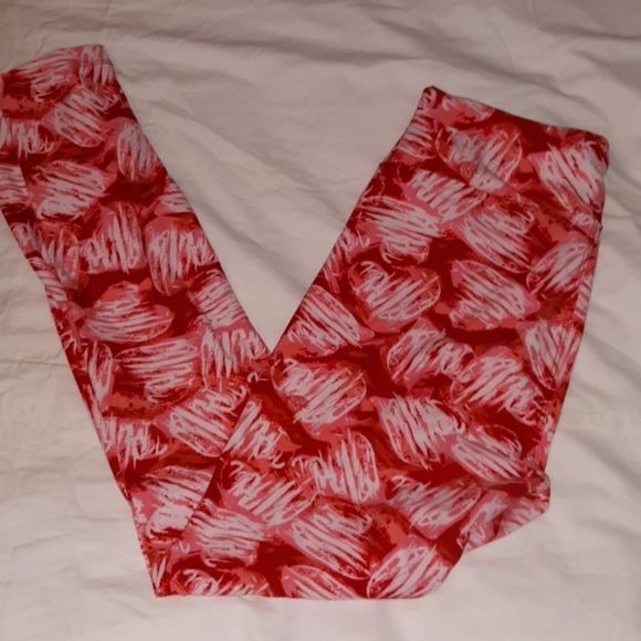 Lularoe Red & Pink‎ Heart Print Leggings One Size - Picture 1 of 5